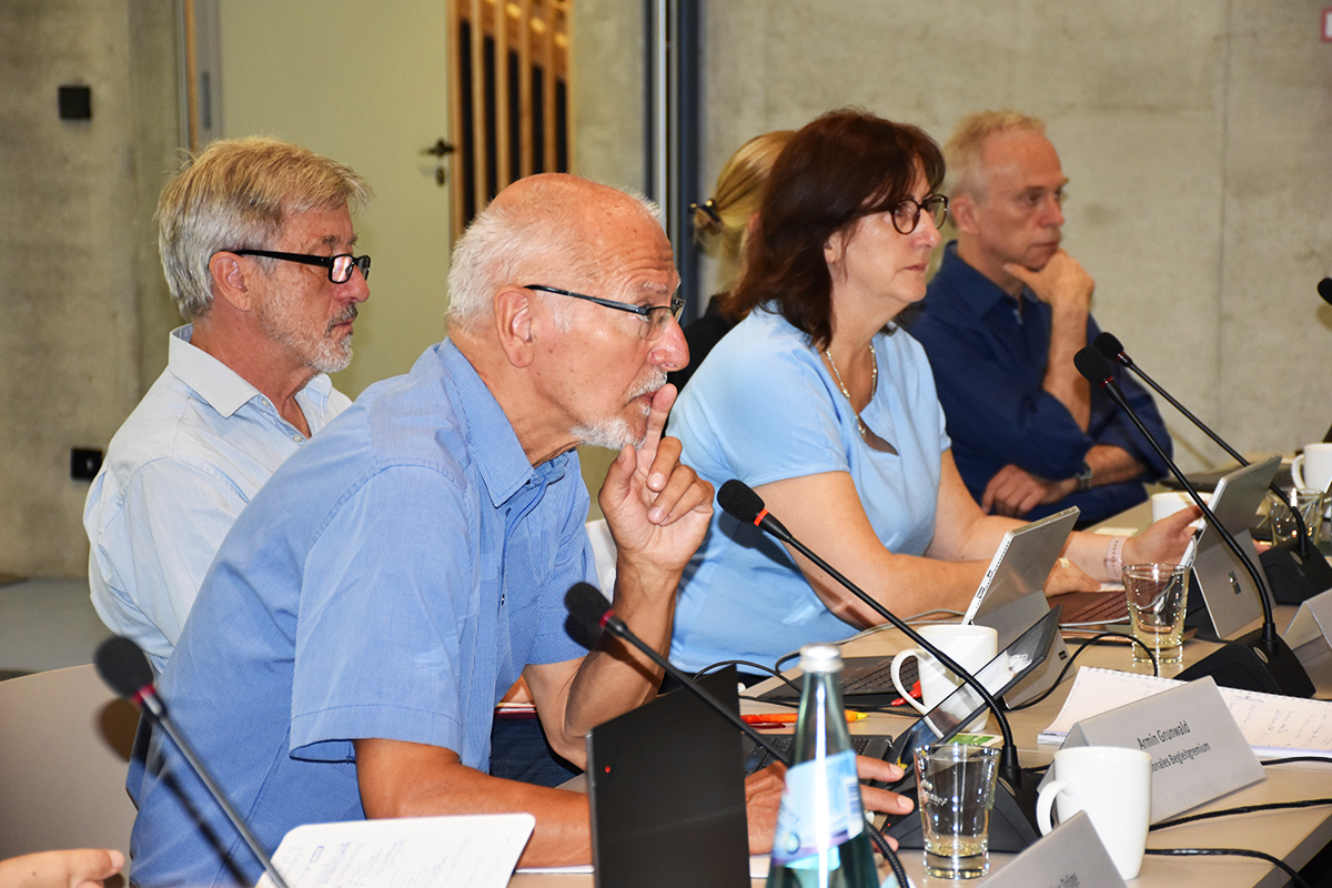 64. NBG-Sitzung (19.7.2022/Berlin-Online) (Quelle: Aygül Cizmecioglu) 64. NBG-Sitzung (19.7.2022/Berlin-Online)