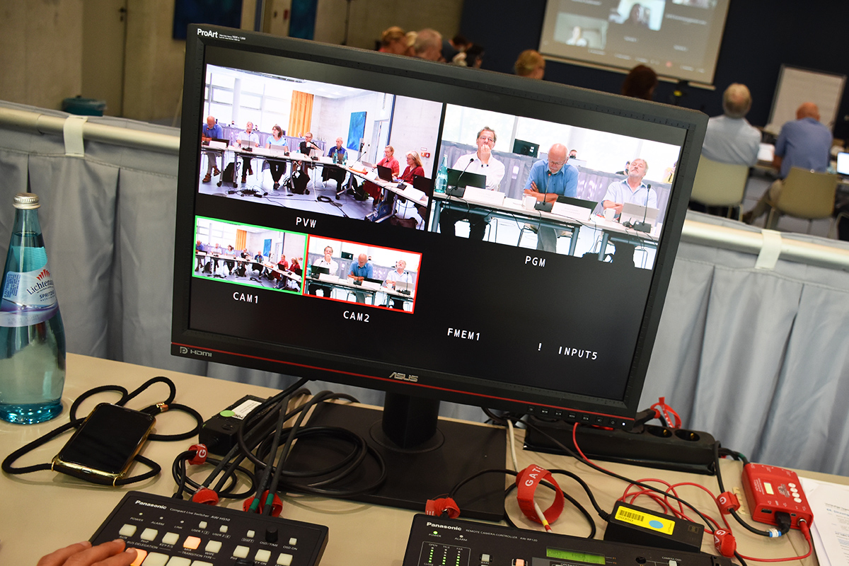 64. NBG-Sitzung (19.7.2022/Berlin-Online) (Quelle: Aygül Cizmecioglu) 64. NBG-Sitzung (19.7.2022/Berlin-Online)