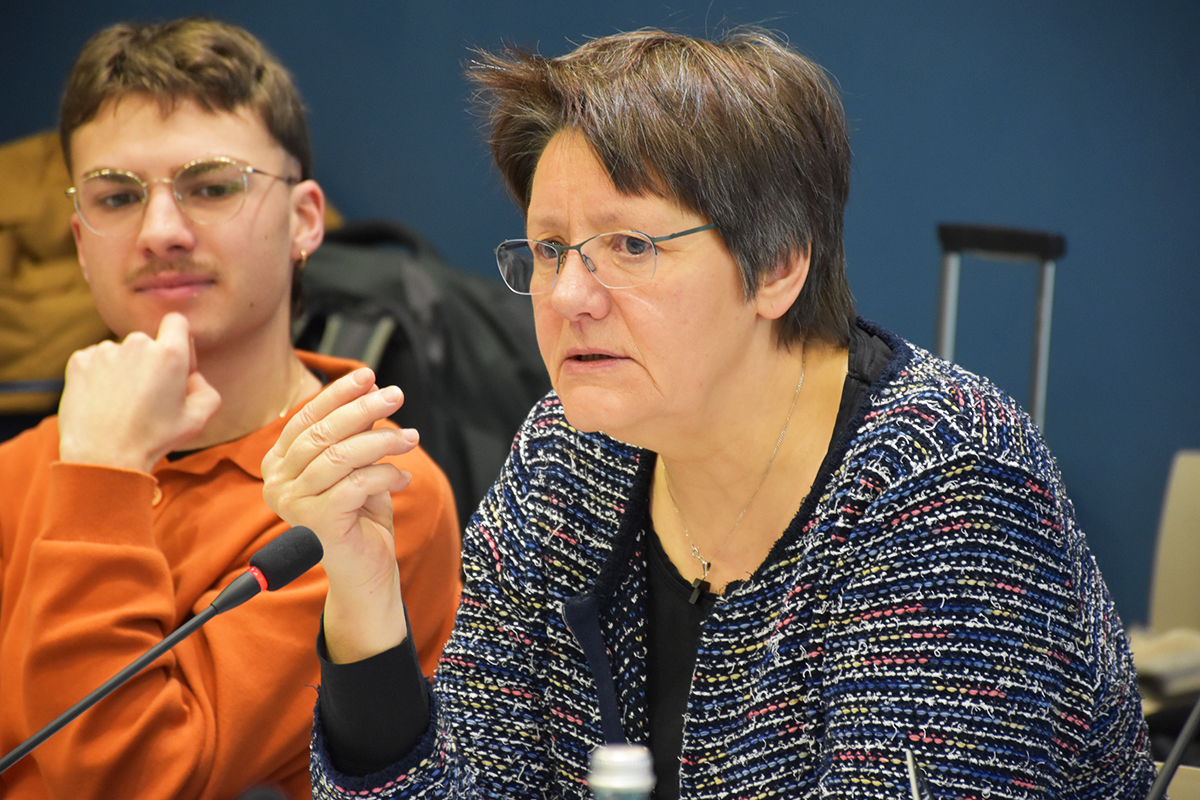 NBG-Mitglied Monika C. M. Müller (71. NBG-Sitzung, 9.2.2023/Berlin-Online) (Quelle: Aygül Cizmecioglu) NBG-Mitglied Monika C. M. Müller (71. NBG-Sitzung, 9.2.2023/Berlin-Online)