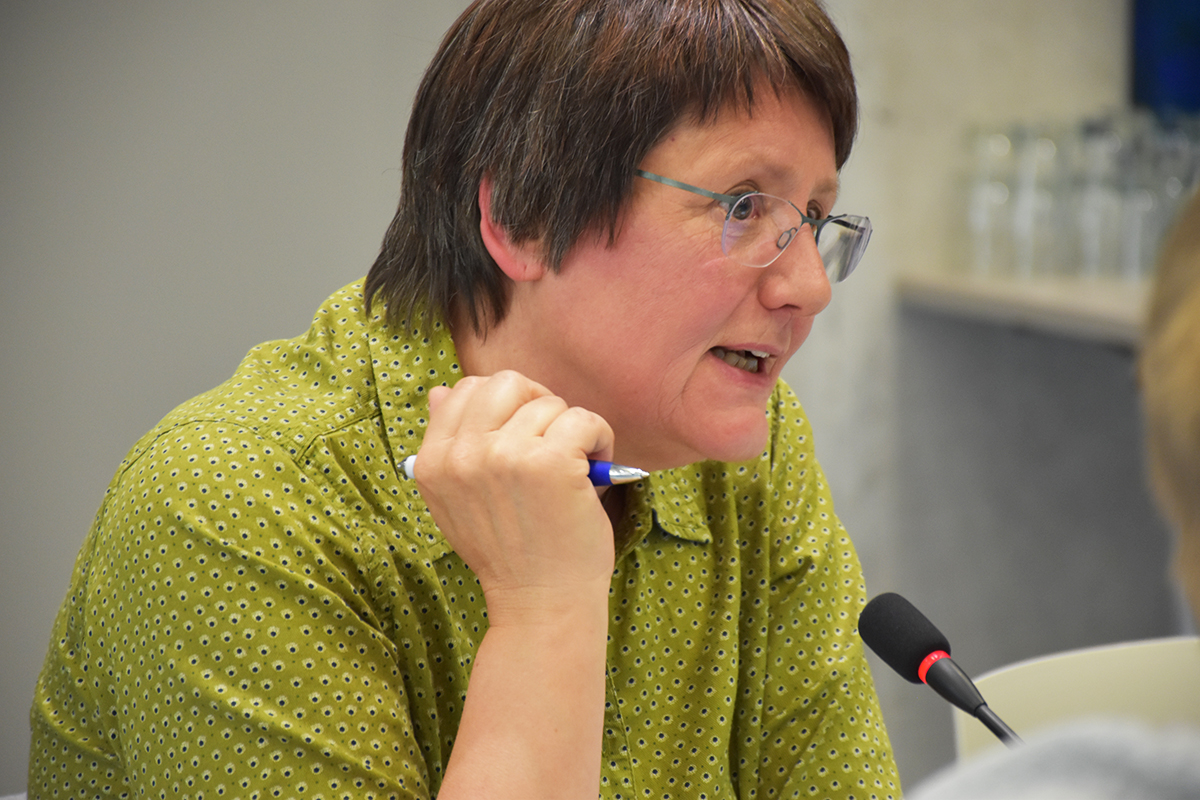 NBG-Mitglied Monika C. M. Müller (76. NBG-Sitzung, 4.7.2023/Berlin-Online) (Quelle: Aygül Cizmecioglu) NBG-Mitglied Monika C. M. Müller (76. NBG-Sitzung, 4.7.2023/Berlin-Online)