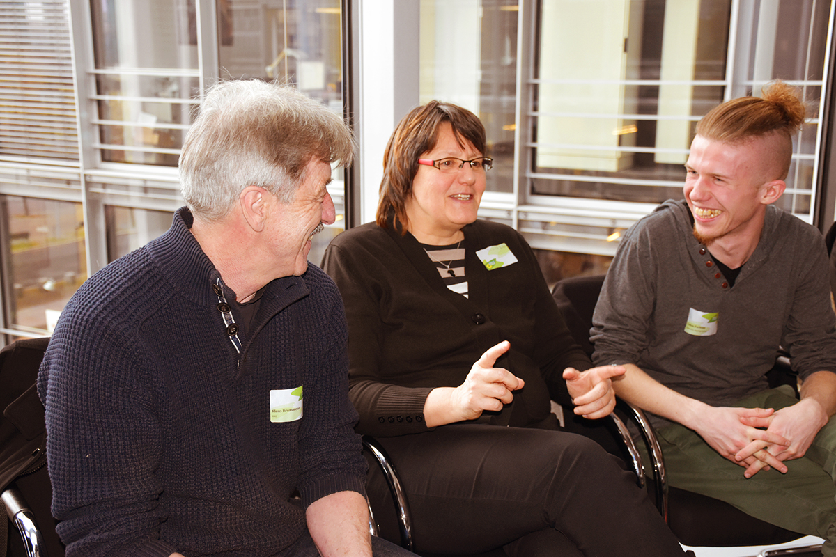 NBG-Mitglieder Klaus Brunsmeier, Monika Müller und Lukas Fachtan beim Fachgespräch zum Regierungsentwurf Geologiedatengesetz im Deutschen Bundestag (27.01.2020/Berlin) (Quelle: Aygül Cizmecioglu) NBG-Mitglieder Klaus Brunsmeier, Monika Müller und Lukas Fachtan beim Fachgespräch zum Regierungsentwurf Geologiedatengesetz im Deutschen Bundestag (27.01.2020/Berlin)