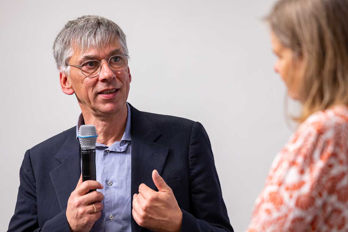 Stefan Tidow, Staatssekretär Bundesumweltministerium (NBG-Veranstaltung "Endlagersuche dauert länger - was nun? Bilanz & Perspektiven", 14.10.2023, Berlin-Online) (Quelle: Bundesfoto/Bernd Lammel) Stefan Tidow, Staatssekretär Bundesumweltministerium (NBG-Veranstaltung "Endlagersuche dauert länger - was nun? Bilanz & Perspektiven", 14.10.2023, Berlin-Online)