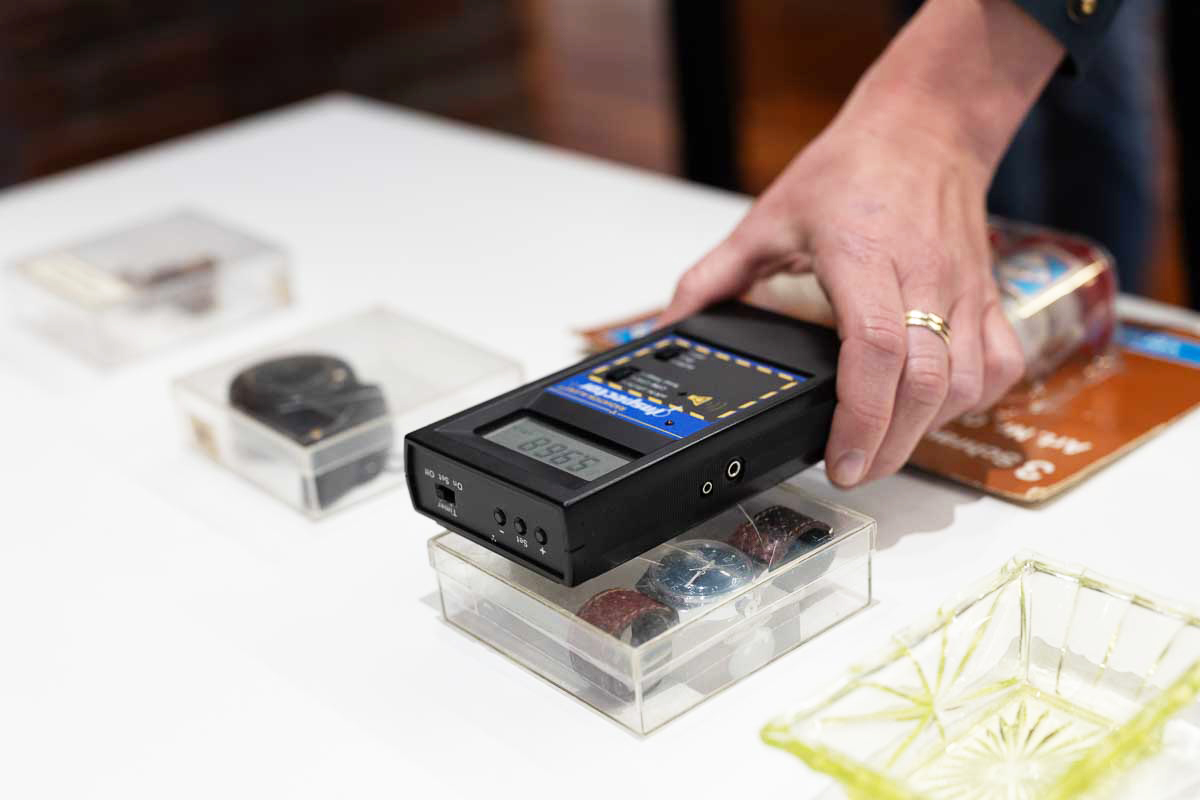 Messung von radioaktiver Strahlung (NBG-Veranstaltung "Endlagersuche dauert länger - was nun? Bilanz & Perspektiven", 14.10.2023, Berlin-Online) (Quelle: Bundesfoto/Bernd Lammel) Messung von radioaktiver Strahlung (NBG-Veranstaltung "Endlagersuche dauert länger - was nun? Bilanz & Perspektiven", 14.10.2023, Berlin-Online)