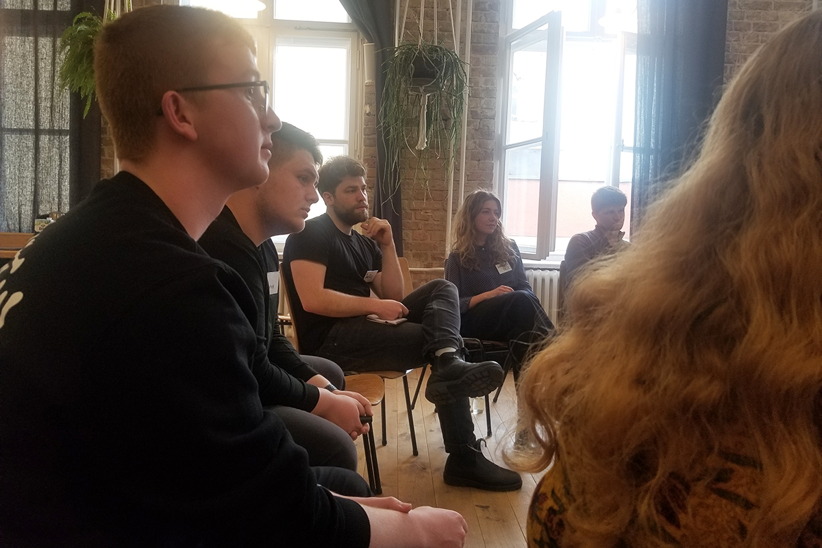 Teilnehmende (Vorbereitungstreffen Jugendworkshop 10.05.2019 / Berlin) (Quelle: Sophie Scholz) Teilnehmende (Vorbereitungstreffen Jugendworkshop 10.05.2019 / Berlin)