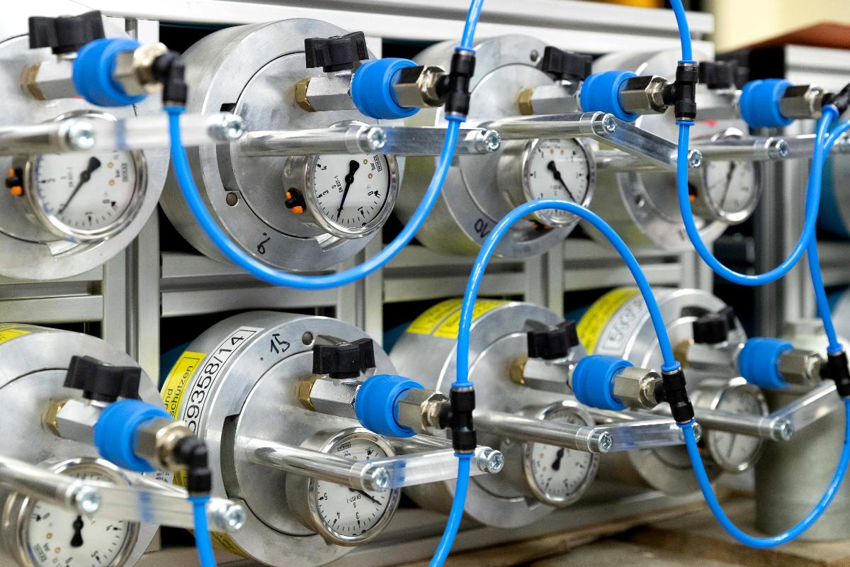 Bohrkerne mit Ton (Quelle: Peter-Paul Weiler / Bildkraftwerk) Bohrkerne mit Ton