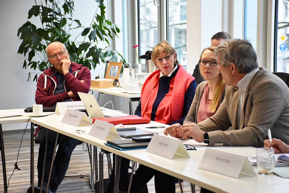 Gruppenfoto NBG (27. NBG-Sitzung, 15.3.2019 / Kassel) (Quelle: Aygül Cizmecioglu) Gruppenfoto NBG (27. NBG-Sitzung, 15.3.2019 / Kassel)